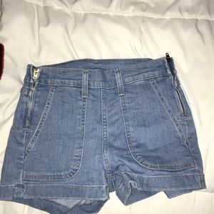denim levi jean shorts